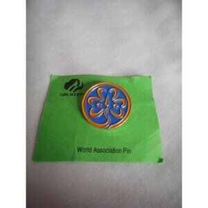 World Association Pin Girl Guides and Girl Scouts Lapel Pin